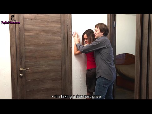 ❤️ සරාගී රියල්ටර් ඇගේ මහල් නිවාසය විකුණමින් සිටියදී ඇගේ පුකට සංවේදී ලෙස කම්පා කරයි - ක්‍රෙම්පායි ❤️ Sluts අසභ්‍ය si.yespornpics-com.ru ﹏